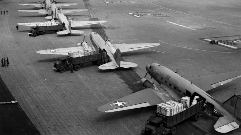 Americká pomoc na letišti Tempelhof, Berlin 1948